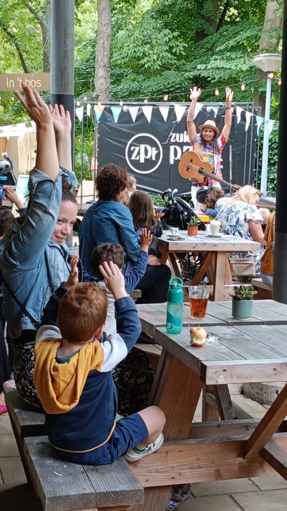 Aymar Torres zingt kinderliedjes (2+) [GRATIS]