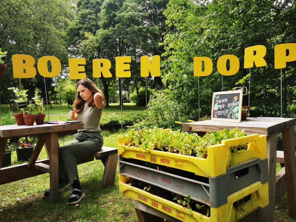 EXCURSIE NAAR BOERENDORP: groenten oogsten voor de Voedselbank (5+ / (ouder)begeleiding verplicht)
